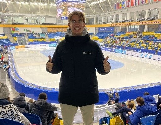 COUPE DU MONDE DE SHORT TRACK AVEC PREMIÈRE PARTICIPATION SUISSE DE LA SAISON